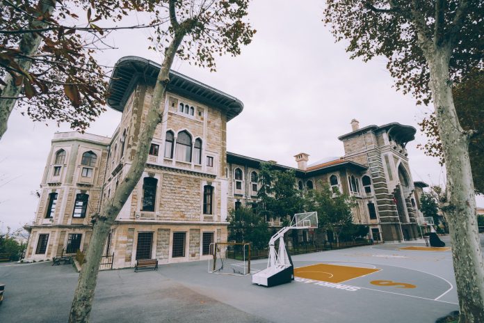 kaliteli ve uygun fiyatli erkek giyim markalari